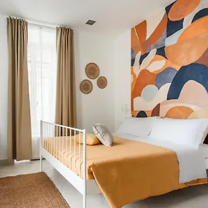 https://house-neapolis.hotels-amalfi.com
