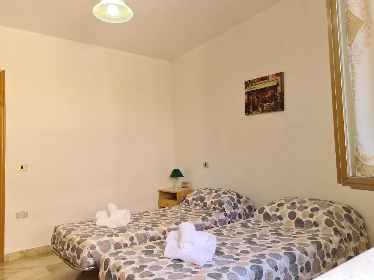 Affittacamere Berni'S House Italia